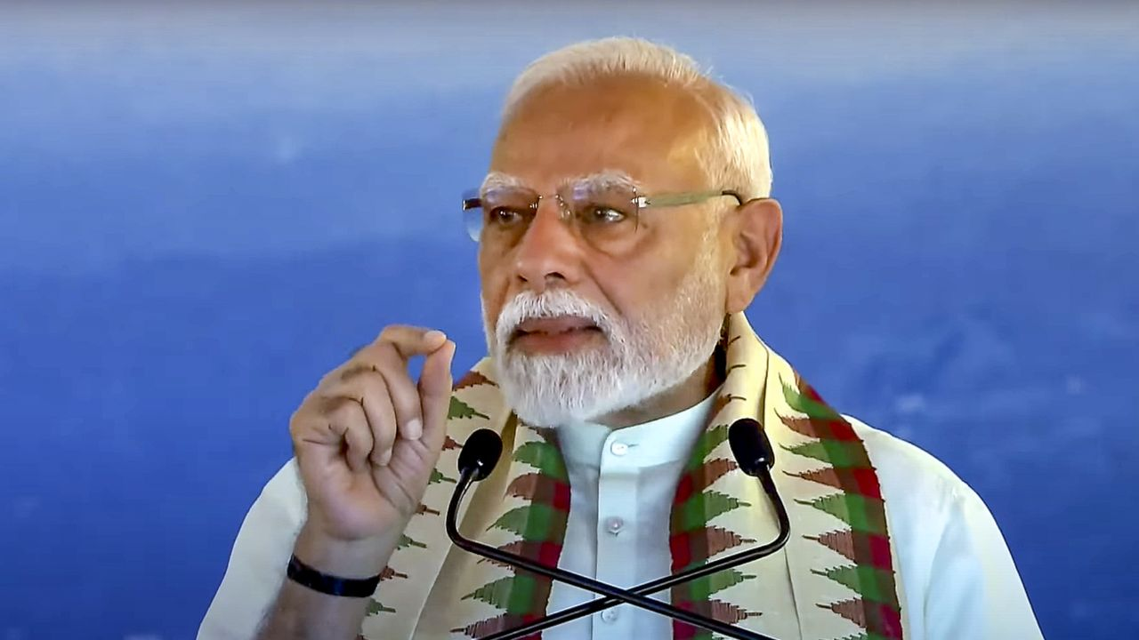 'आज का इवेंट नींद हराम कर देगा...', CM विजयन के सामने PM मोदी का तंज pm narendra modi at Thiruvananthapuram