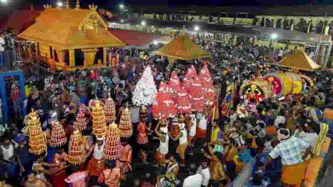 सबरीमाला मंदिर की मूर्ति से गायब हुआ 4 Kg सोना, HC ने दिए जांच के आदेश representational image । Photo Credit: PTI