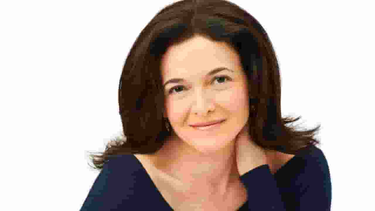 'बेड पर आओ', फेसबुक की पूर्व COO शेरिल को लेकर किताब में कई खुलासे Sheryl Sandberg