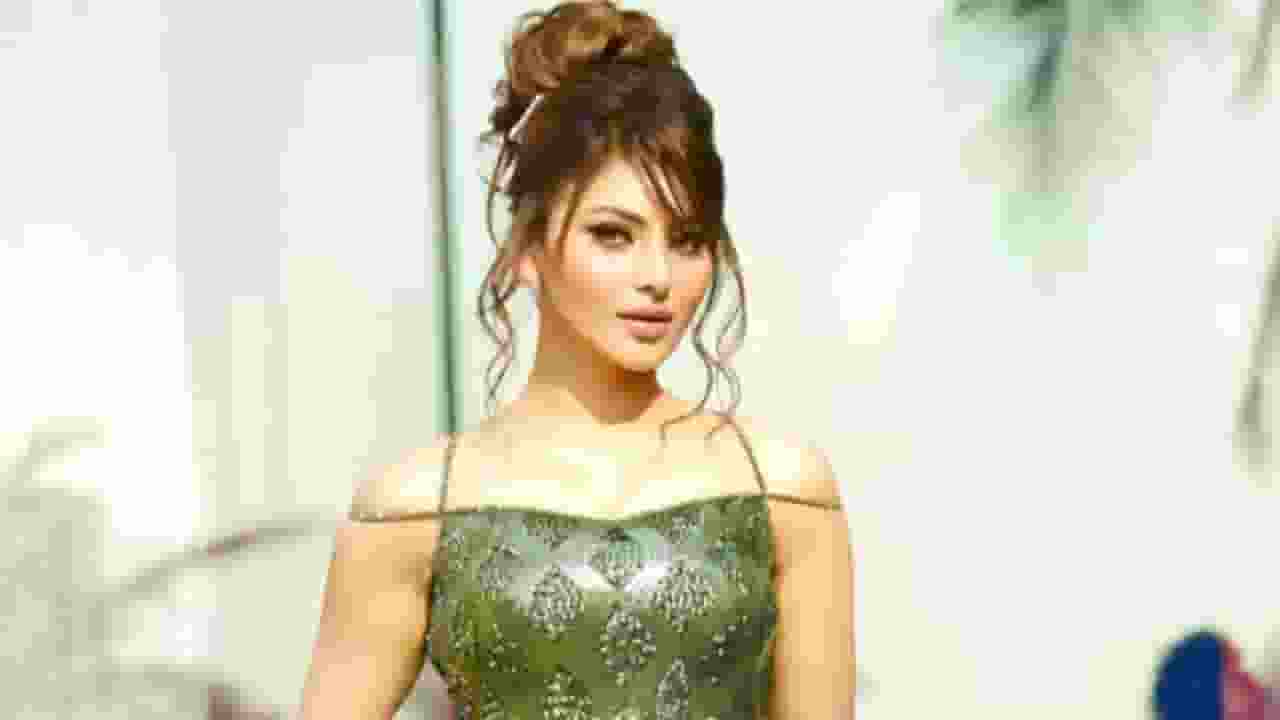 उर्वशी ने तमन्ना पर पहले कसा तंज, फिर डिलीट किया पोस्ट, जानें मामला urvashi rautela reaction on Tamannaah